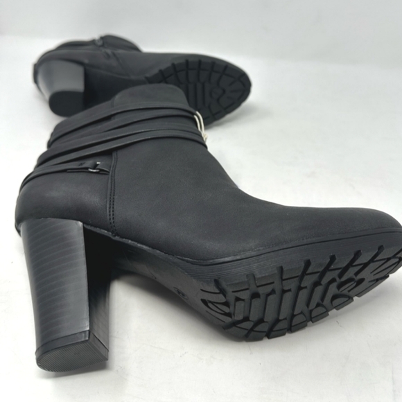 NEW WHITE MOUNTAIN | Spade Ankle Booties 10W - Picture 5 of 6